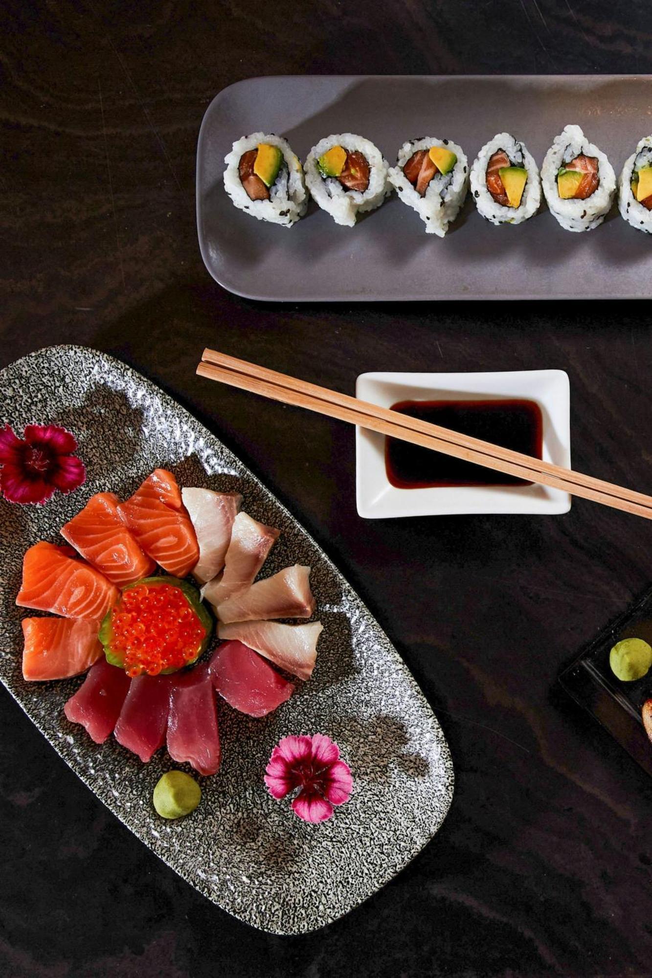 Jw Marriott Gold Coast Resort & Spa سيرفرز باراديس المظهر الخارجي الصورة Soy sauce with sushi